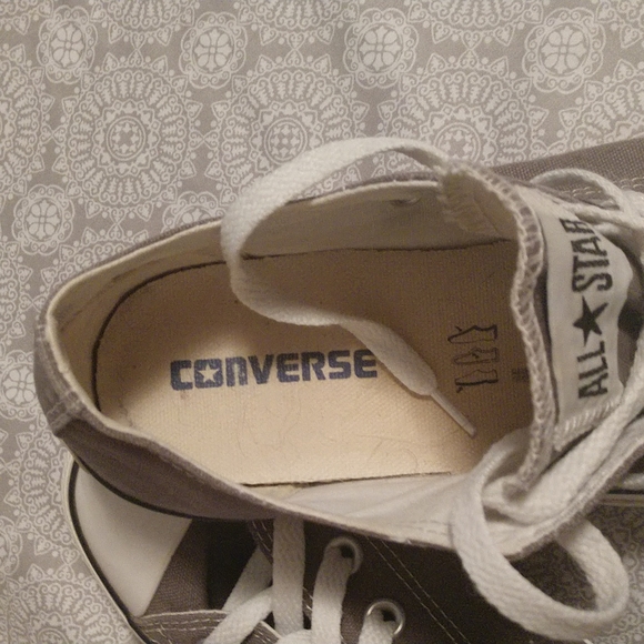 Gray Converse All Star sz 8W 6 M - Picture 2 of 7